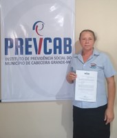 A Câmara Municipal de Cabeceira Grande Parabeniza a servidora Maria dos Reis Luiz Cruzeiro pela sua aposentadoria.